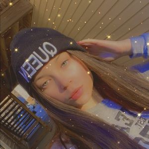 Meet your Posher, Angelina